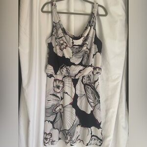 White House Black Market Dress NWOT